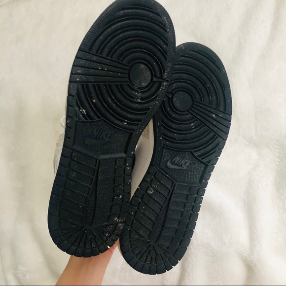 Nike AIR JORDAN 1 RETRO HI PREM BG Kid - Picture 9 of 13